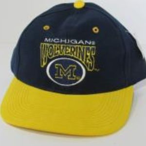 Vintage Michigan Wolverines NCCA Strapback Hat 90s